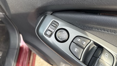 Nissan Juke 1.0 DiG-T N-Connecta 5dr Petrol Hatchback